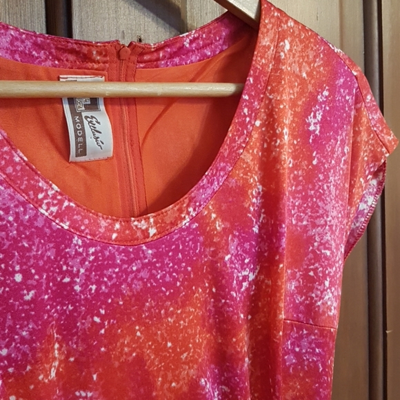 Vintage Midi Dress - Picture 2 of 9